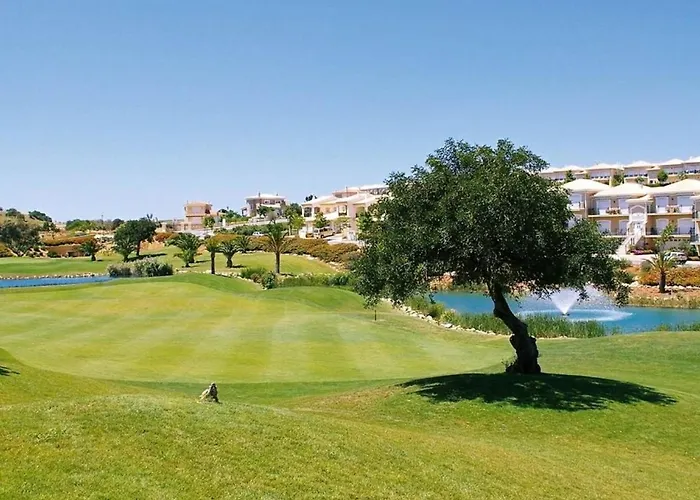 Boavista Fairviews Village アパート