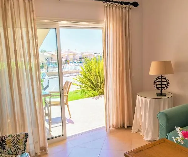 Boavista Fairviews Village *